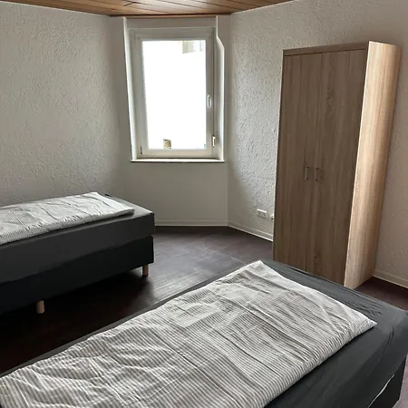 Lejlighed Marx - In Zentraler Lage - Ideal Fuer 2 Personen Mit Waschmaschine Und Gratis Wlan *