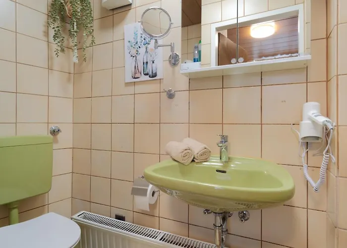 Apartment Marx - In Zentraler Lage - Ideal Für 2 Personen, Mit Waschmaschine